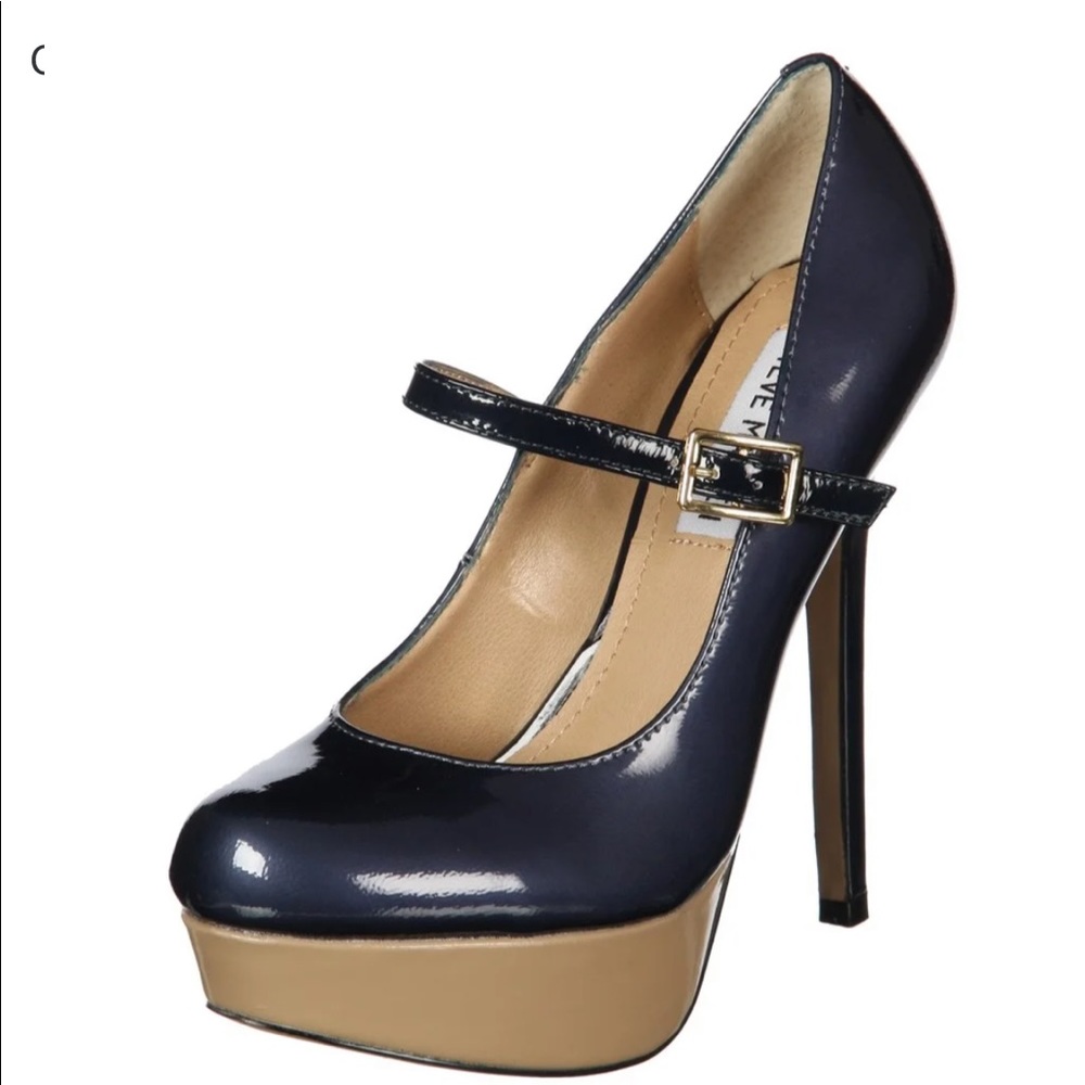 Steve Madden "Bellahh" pumps, Size 8